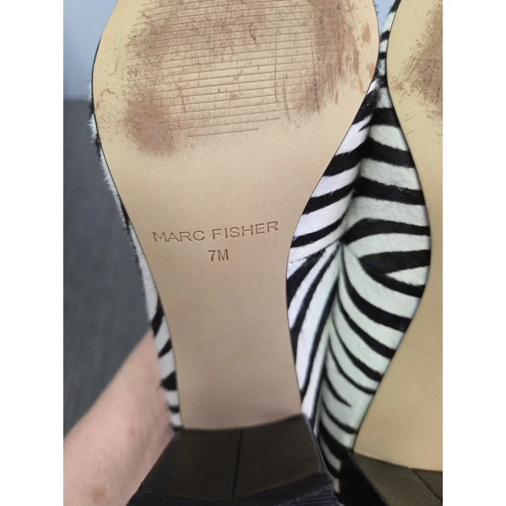 Marc Fisher Claires BlackWhite Zebra Stripe Pointed Toe Pumps Heel Cow Fur 6.5&7